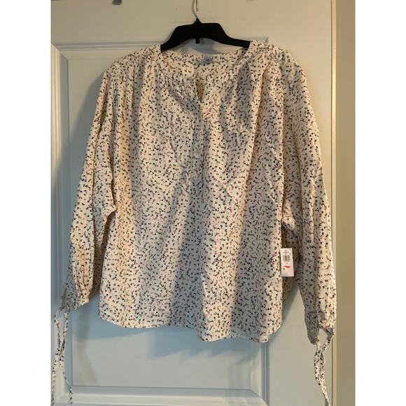 NWT Old Navy Women's Corduroy Long Sleeve Top Buttons Ties Petit Flowers Size 2X - Picture 1 of 6